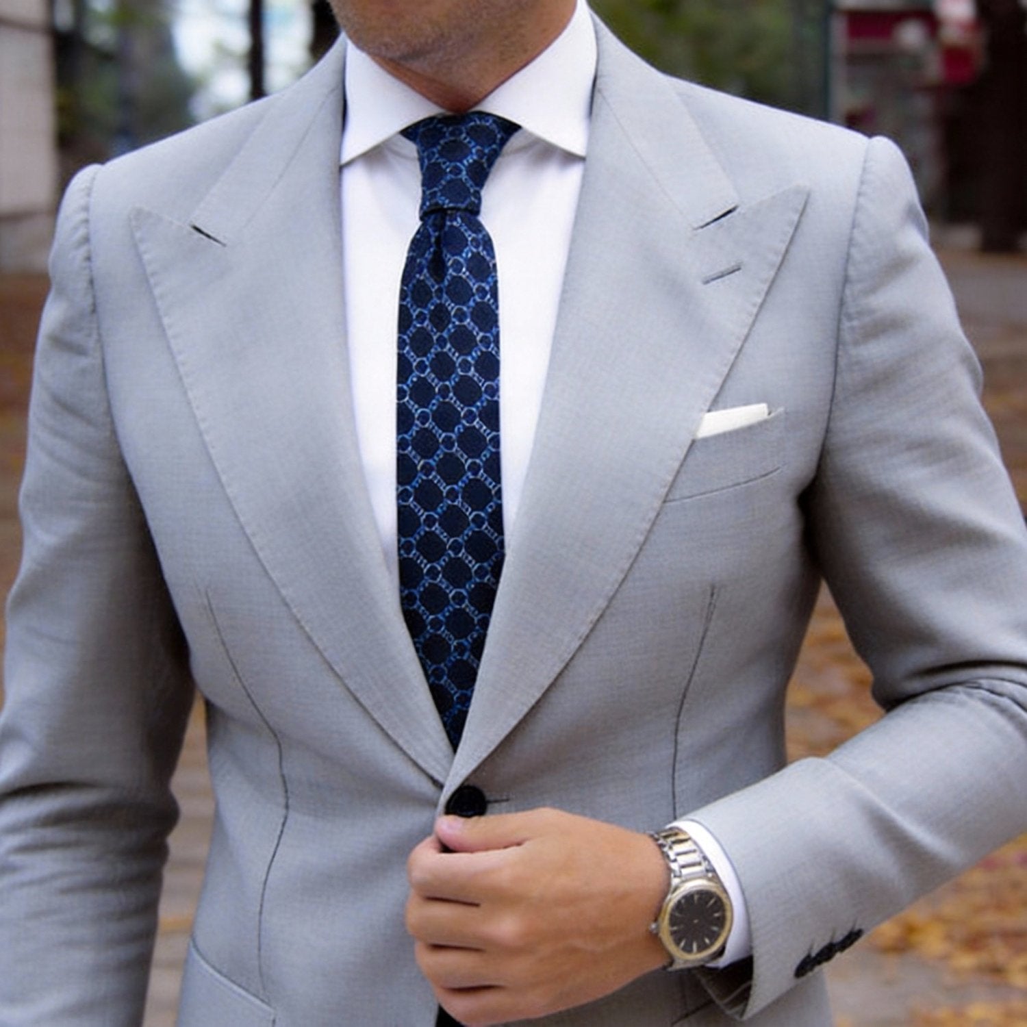 Dark Blue With Light Blue Chain Link Necktie