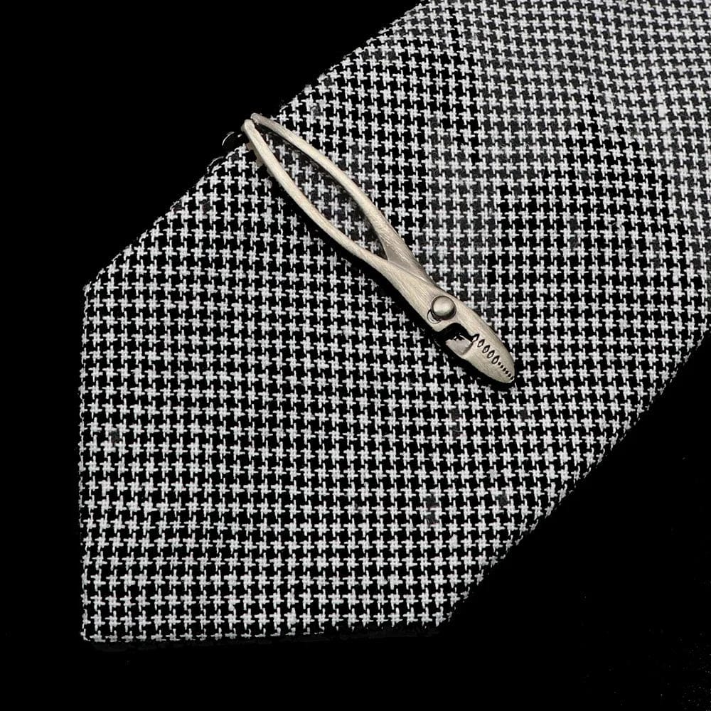 ZONFAZ Chrome Stainless Tie Clips Scissors Ax Car Owl Shape Metal Necktie Clip